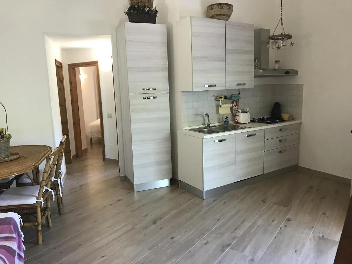 Porto Istana Beach House Olbia 0*,